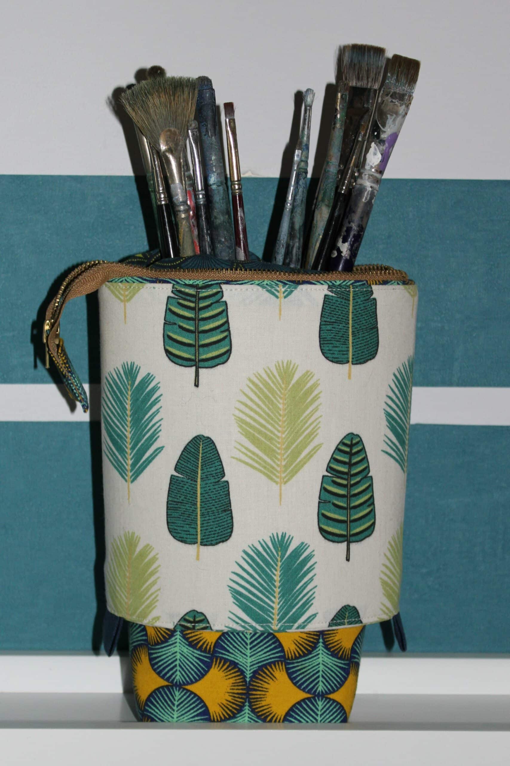 You are currently viewing La trousse nomade version Peintre !