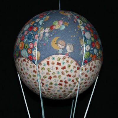 Montgolfière Enfants, lune et ballons
